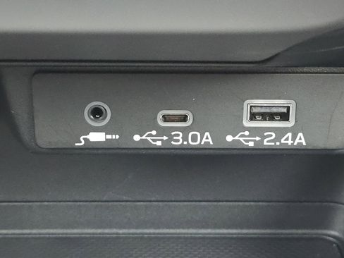 Certified 2025 Subaru Crosstrek 2.5i Premium image 24