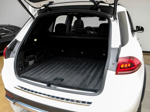 Used 2023 Mercedes-Benz GLE 350 4MATIC image 47