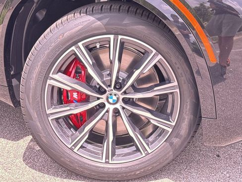 Used 2026 BMW X5 M60i w/ Climate Comfort Package AWD/4WD image 19