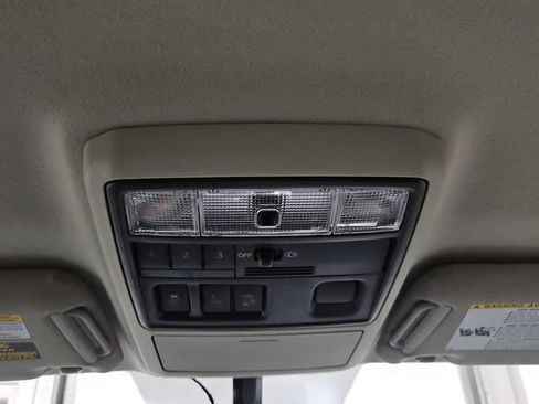 Used 2019 Toyota 4Runner SR5 Premium AWD/4WD image 3