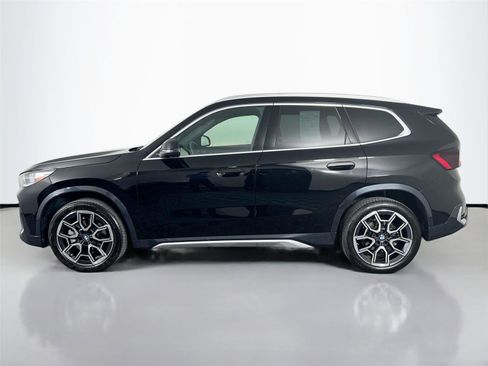 Used 2025 BMW X1 xDrive28i w/ Convenience Package AWD/4WD image 3