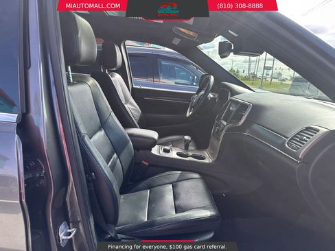 Used 2014 Jeep Grand Cherokee Limited w/ Luxury Group II AWD/4WD image 12