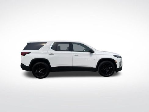 Used 2023 Chevrolet Traverse LS AWD/4WD image 6