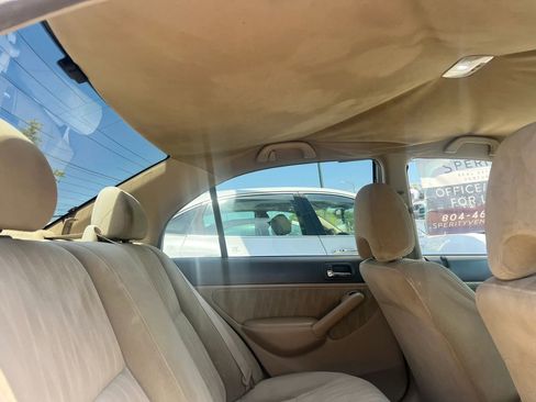 Used 2005 Honda Civic LX image 10