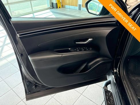 Used 2024 Hyundai Santa Cruz Night AWD/4WD image 15