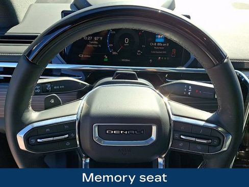 Used 2025 GMC Sierra EV Denali AWD/4WD image 4