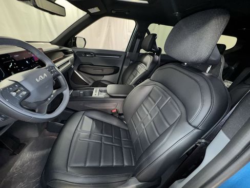 New 2026 Kia EV9 Land w/ Nightfall Edition Package image 13