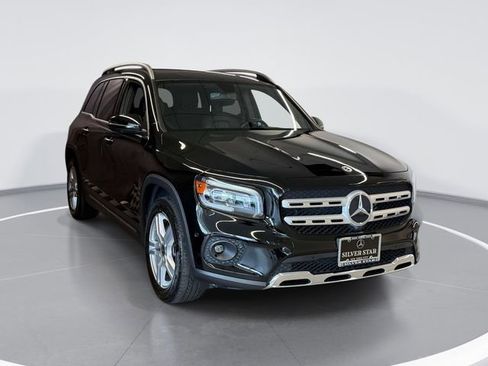 Used 2023 Mercedes-Benz GLB 250 4MATIC image 3