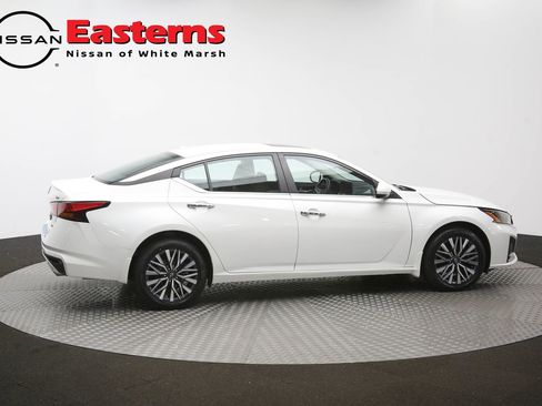 Used 2023 Nissan Altima 2.5 SV w/ SV Premium Package AWD/4WD image 44