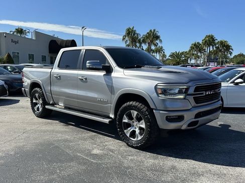 Used 2019 RAM 1500 Laramie AWD/4WD image 1