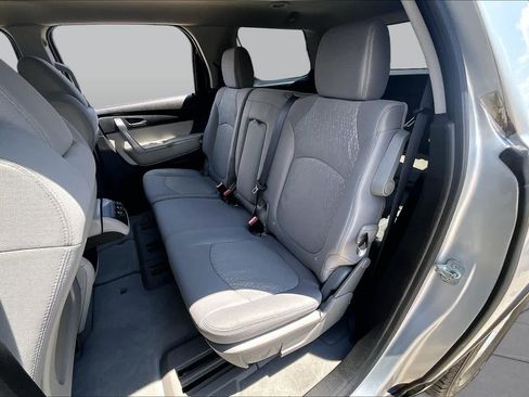 Used 2012 GMC Acadia SL FWD image 20