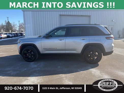 New 2026 Jeep Grand Cherokee Limited w/ Limited Altitude Package image 16