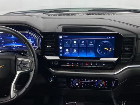 Certified 2022 Chevrolet Silverado 1500 LTZ w/ LTZ Convenience Package II AWD/4WD image 20