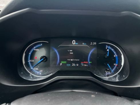 Used 2022 Toyota RAV4 XSE image 35