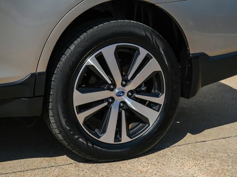 Used 2019 Subaru Outback 2.5i Limited w/ Popular Package #2 image 52