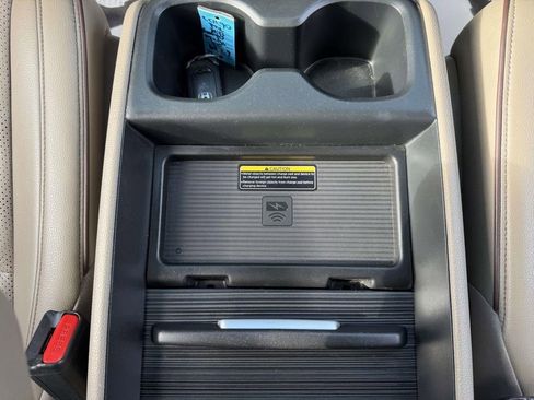 Used 2023 Honda Odyssey Elite image 29