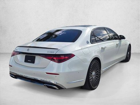 Certified 2023 Mercedes-Benz Maybach S 680 4MATIC image 4