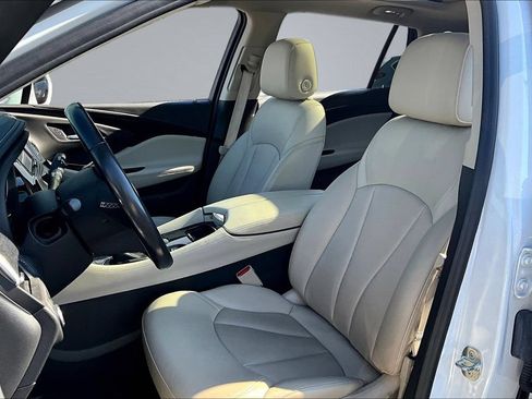 Used 2017 Buick Envision Essence AWD/4WD image 17