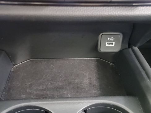 Certified 2024 Honda HR-V LX image 29