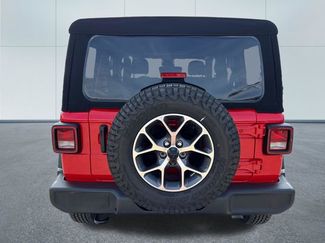 Used 2024 Jeep Wrangler Unlimited Sport AWD/4WD video 3