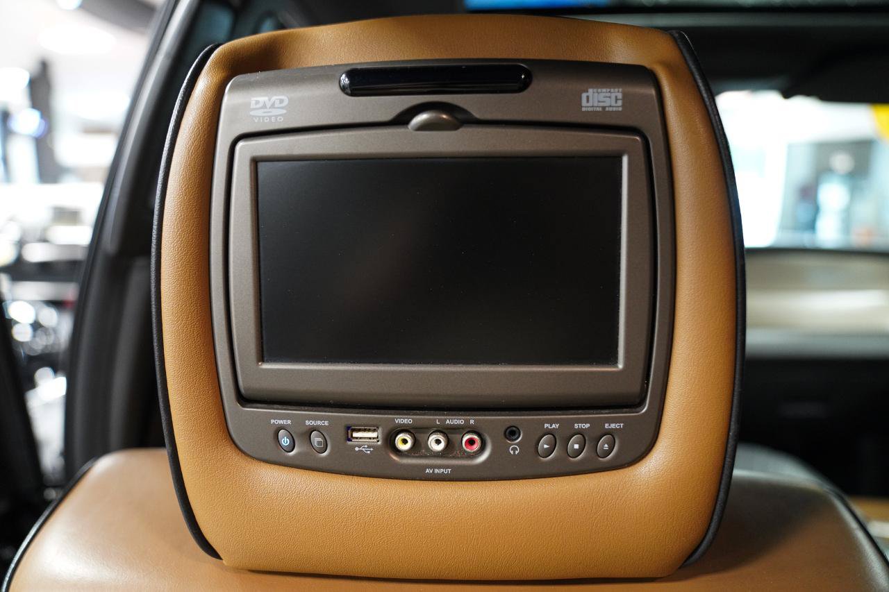 Used 2012 Lincoln Navigator 4WD image 31
