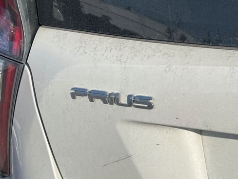 Certified 2016 Toyota Prius Four w/ Advanced Technology Package FWD image 21