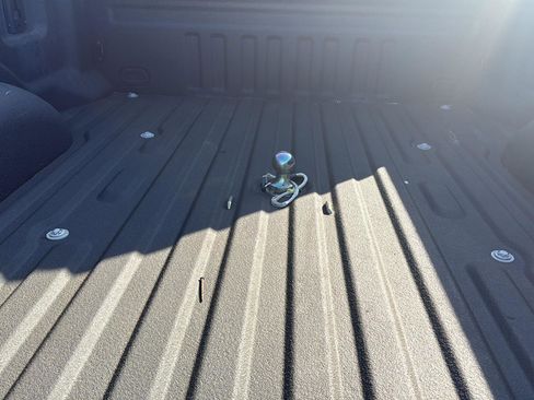 Used 2022 Ford F250 Lariat w/ Lariat Ultimate Package image 16