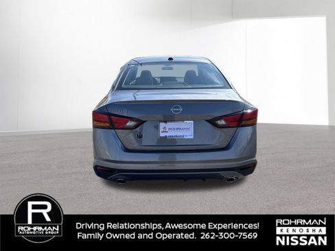 New 2026 Nissan Altima 2.5 SV w/ SV Premium Package FWD image 7