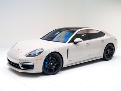 Used 2023 Porsche Panamera GTS