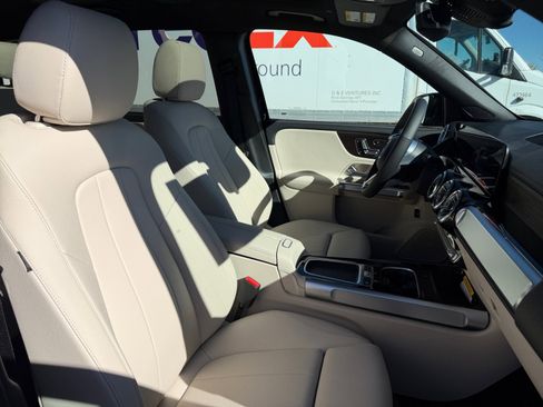 New 2026 Mercedes-Benz GLB 250 4MATIC image 20
