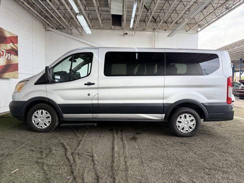 Used 2015 Ford Transit 150 XLT image 14