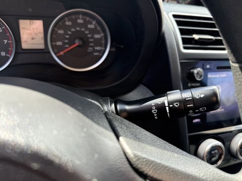 Used 2018 Subaru Forester 2.5i Premium w/ All-Weather Package image 23