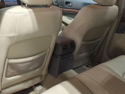 Used 2007 INFINITI G35 x Sedan w/ Premium Pkg image 31