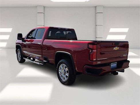 Certified 2025 Chevrolet Silverado 3500 High Country w/ Technology Package image 3