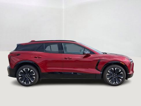 Used 2024 Chevrolet Blazer EV RS AWD/4WD image 7