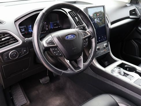 Used 2022 Ford Edge SEL image 22