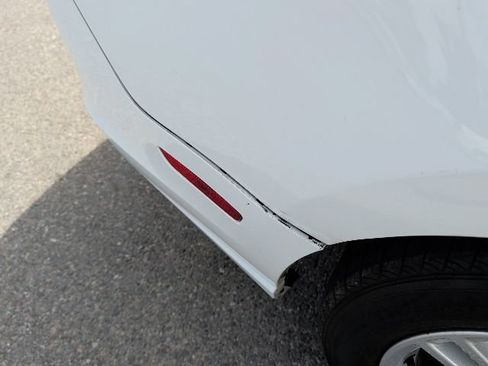 Used 2014 Ford Mustang Coupe RWD image 8