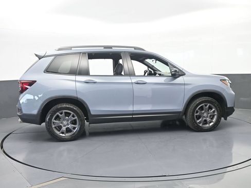 Used 2024 Honda Passport TrailSport image 7