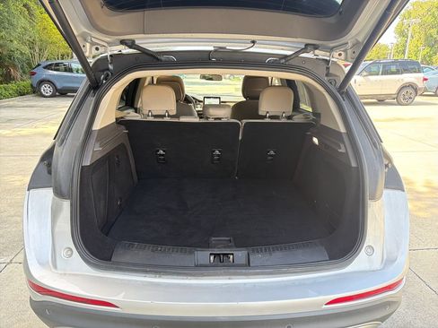 Used 2020 Lincoln Corsair FWD w/ Equipment Group 101A image 31