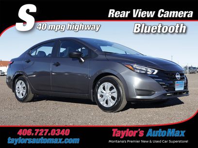 New 2025 Nissan Versa S w/ Trunk Package