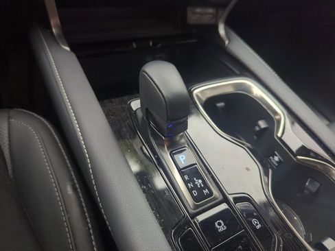 Used 2025 Lexus RX 350 FWD w/ Technology Package image 7