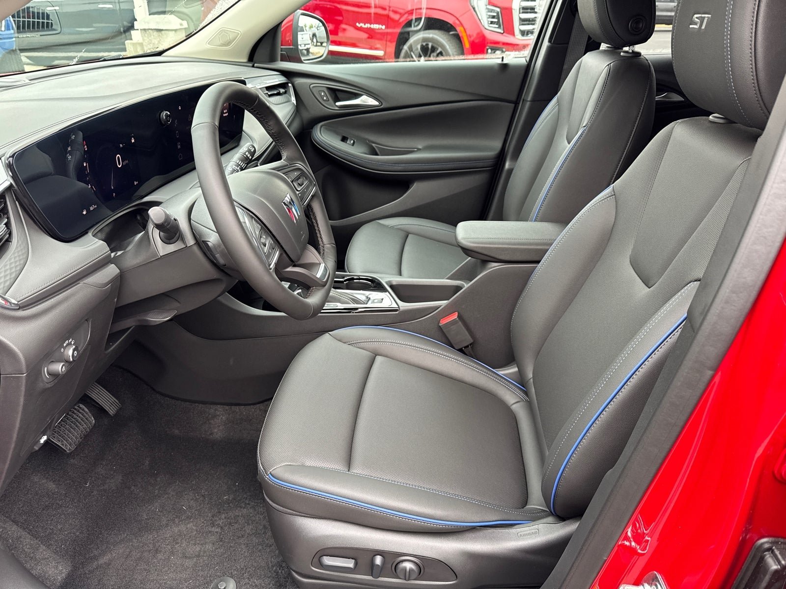 Used 2026 Buick Encore GX Sport Touring w/ Comfort Package FWD image 25