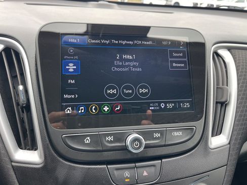 Used 2024 Chevrolet Malibu LT image 10