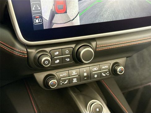 Used 2020 Ferrari Portofino image 22