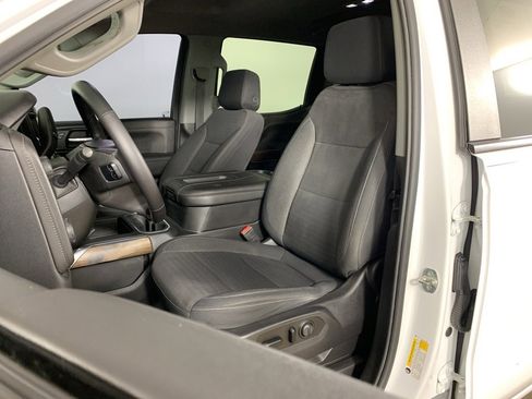 Used 2020 Chevrolet Silverado 1500 LT Trail Boss image 26