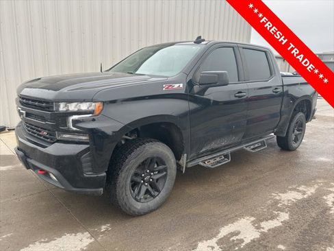 Used 2021 Chevrolet Silverado 1500 LT Trail Boss w/ Convenience Package II image 1