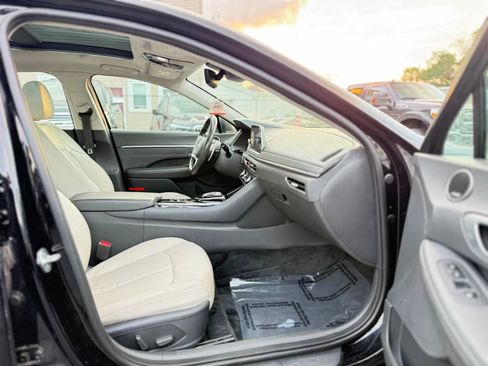 Used 2020 Hyundai Sonata Limited FWD image 13