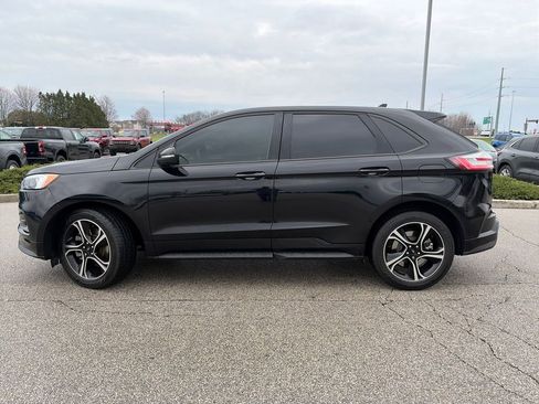 Used 2021 Ford Edge ST image 4