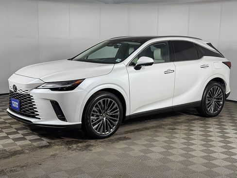 Used 2025 Lexus RX 450h AWD w/ Luxury Package image 13