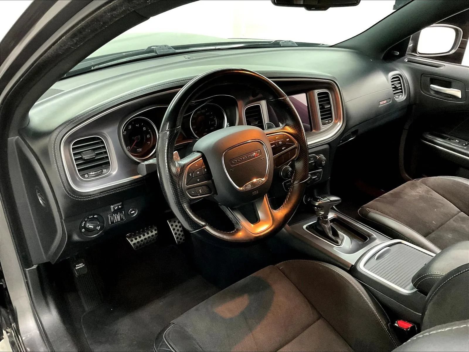 Used 2020 Dodge Charger Scat Pack w/ Plus Group RWD image 10